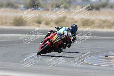 media/Apr-20-2025-CVMA (Sun) [[39090e8767]]/Race 11-500-350 Supersport (Holeshot)/